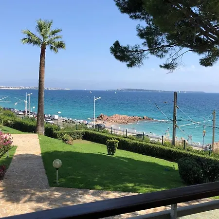 Апартаменты Guestready - Airy Studio With Ocean View *